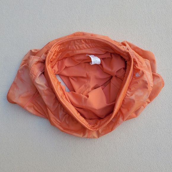 Fabletics Austyn Run Short Coral Haze - Picture 12 of 16